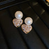 Wholesale French Retro Pearl Earrings With 925 Silver Needles Alloy Material Geometric Pattern And Diamondencrusted Design For Women
