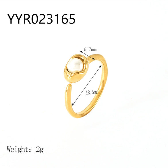 Wholesale French Retro Stainless Steel Ring With Geometric Design 18K Gold Plated By Vacuum Real Gold Electroplating In Pvd Furnace For Women