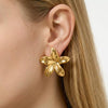 Wholesale Fresh And Minimalist Style Flower Shape Stainless Steel Earrings With Vacuum Real Gold Plating In Pvd Furnace For Women