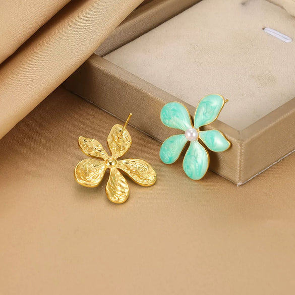 Wholesale Fresh Oil Painting Style Geometric Pearl Earrings With Electroplating And Love Flower Design For Women