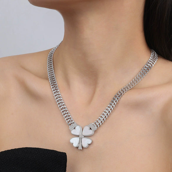 Wholesale Fresh Pastoral Style Creative Titanium Steel Set With Clover Flower Pattern Bracelet Necklace Ear Studs Electroplated