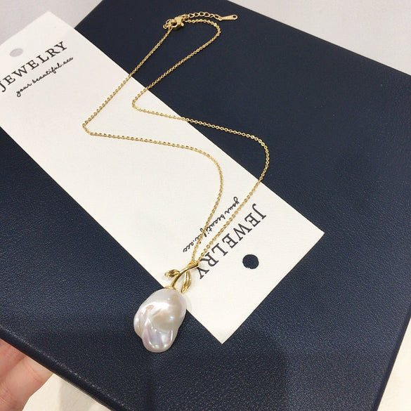 Wholesale Freshwater Baroque Pearl Pendant With Copper Fashionable And Minimalist Style