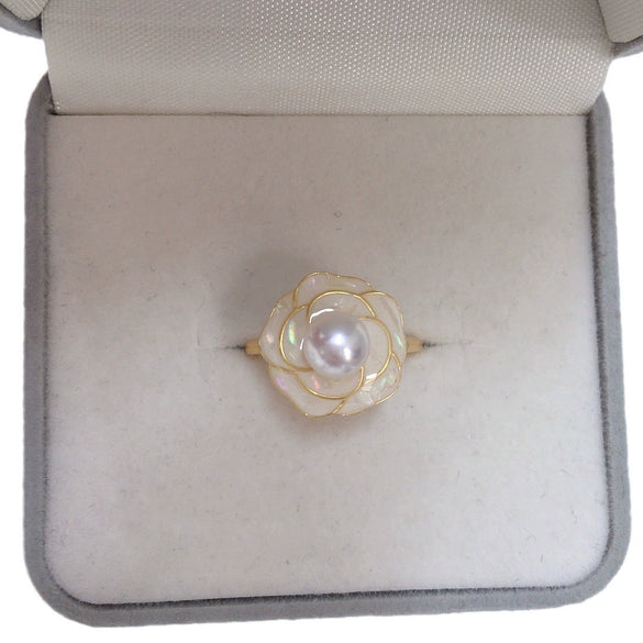 Wholesale Freshwater Pearl And Sea Shell Broken Shell Drop Glaze Camellia Ring Copper Material Fashion Style Flat Round And Bun Round Pearl Shape