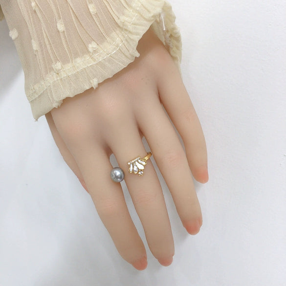 Wholesale Freshwater Pearl And Sea Shell Crown Open Ring Highgloss Natural 5A Grade Goldfilled Copper Accessories Fashion Style For Women