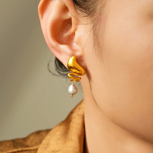 Wholesale Freshwater Pearl And 316L Stainless Steel Earrings Retro Fashion Spiral Shape Geometric Style 18K Gold Plated