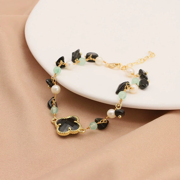 Wholesale Freshwater Pearl Bracelet Retro Elegant Black Clover 18K Gold
