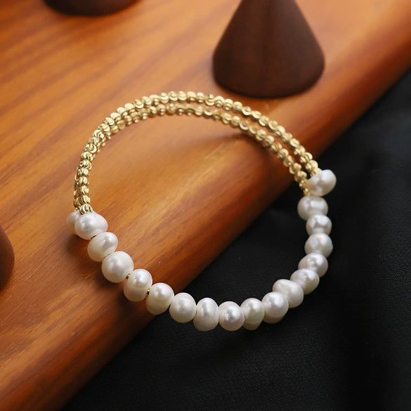 Wholesale Freshwater Pearl Elegant Women's Bracelet Set With Bead String And Electroplating Design