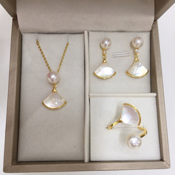 Wholesale Freshwater Pearl Jewelry Set Pendant Earrings Ring With Seashells And Dance Skirt Design