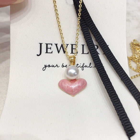 Wholesale Freshwater Pearl Necklace With Love Heart Shaped Pendant Copper Accessories Fashion Ol Style