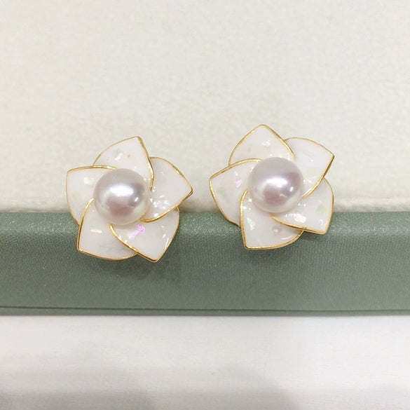 Wholesale Freshwater Pearl Pendant Earring Set With Broken Shell Rotating Windmill Design