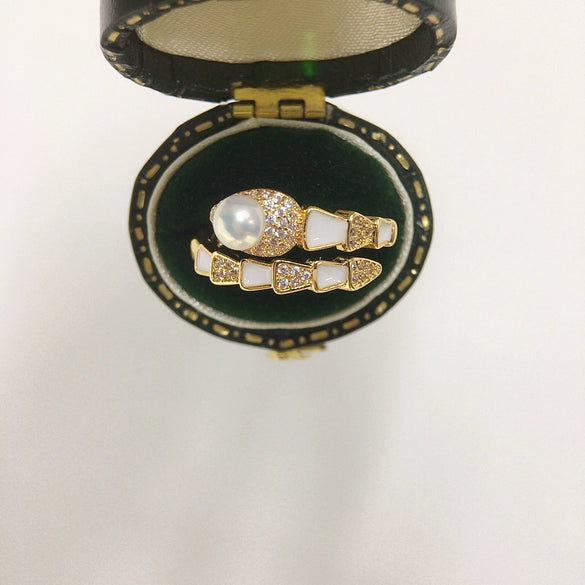 Wholesale Freshwater Pearl Ring Natural Pearl Copper With 18K Gold Plating Micro Inlaid Zircon Snake Design Women's