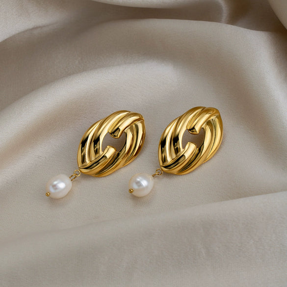 Wholesale Freshwater Pearl Stainless Steel Insect Pattern Real Gold Plated Earrings For Women