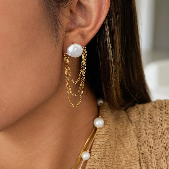 Wholesale Freshwater Pearl Tassel Stainless Steel Women's Earrings With Pvd Furnace Vacuum Real Gold Plating In Minimalist Style