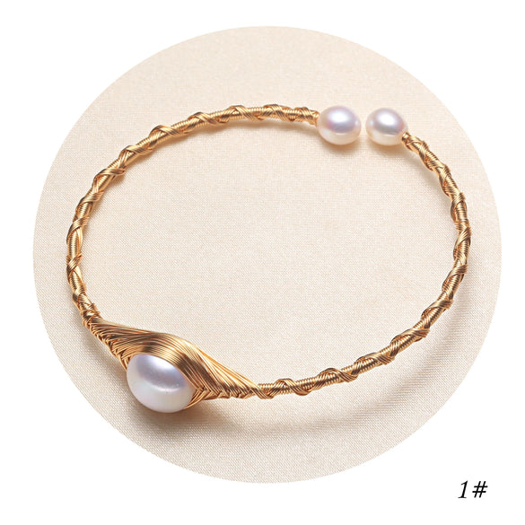Wholesale Freshwater Pearl Women's Bracelet With Near Circle Shape And Copper Accessories