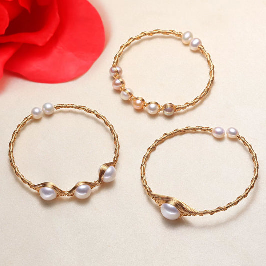 Wholesale Freshwater Pearl Women's Bracelet With Near Circle Shape And Copper Accessories