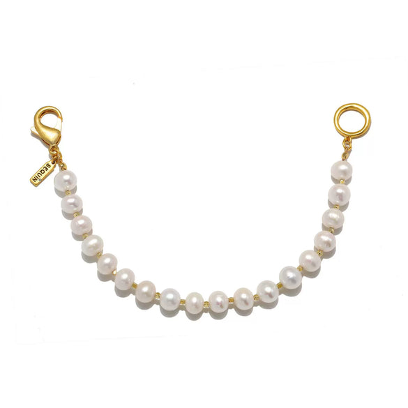 Wholesale Fruit Shaped Copper Pendant Necklace With Electroplating Process