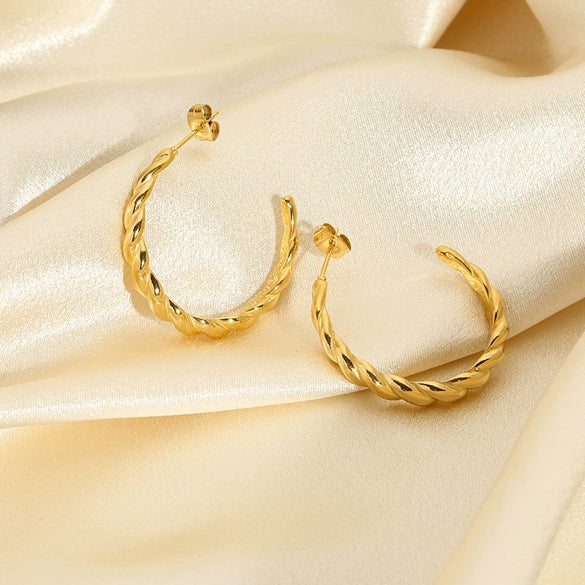 Wholesale Geometric Braided Thin Stainless Steel 18K Goldplated Waterproof Ear Hoops Earrings For Women