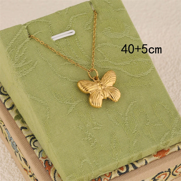 Wholesale Geometric Butterfly Pendant Necklace 18K Gold Plated Stainless Steel Cross Chain Minimalist Women's Jewelry