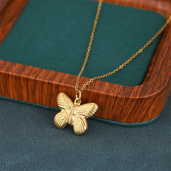 Wholesale Geometric Butterfly Pendant Necklace 18K Gold Plated Stainless Steel Cross Chain Minimalist Women's Jewelry