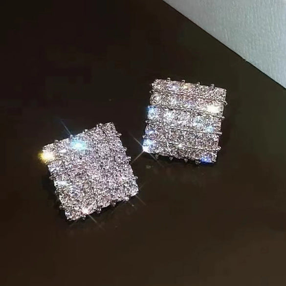 Wholesale Geometric Copper Diamond Earrings For Women Fashion Ol Style