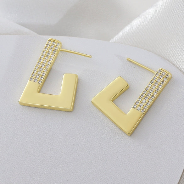 Wholesale Geometric Copper Earrings With Cshaped Hook Gold Plated For Women