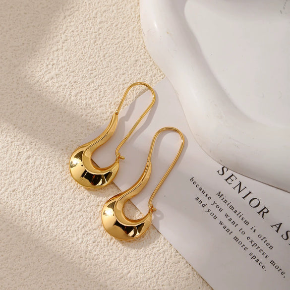 Wholesale Geometric Copper Electroplated Ringshaped Cshaped Moon Face Leopard Earrings For Women
