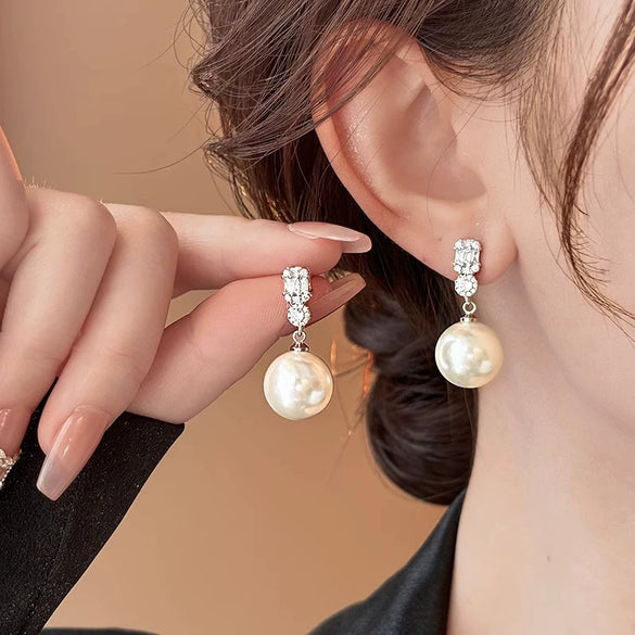 Wholesale Geometric Copper Pearl Earrings For Women