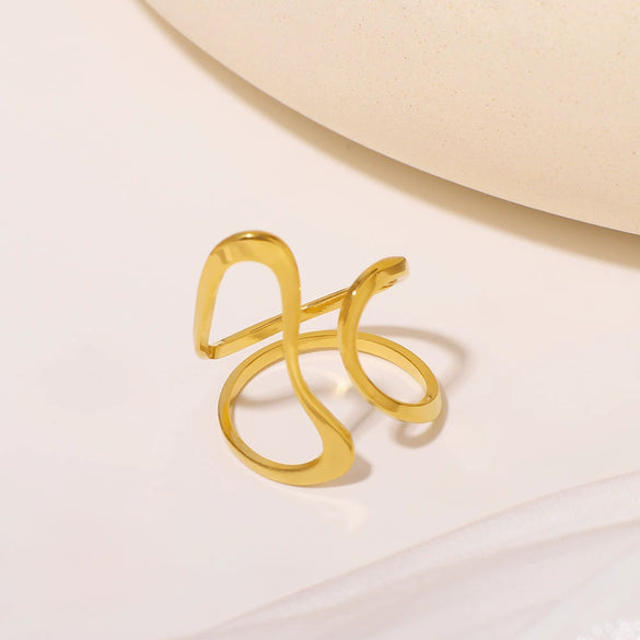 Wholesale Geometric Cut Out Asymmetric Ring In Stainless Steel With Geometric Lines And 18K Gold Plated For Women