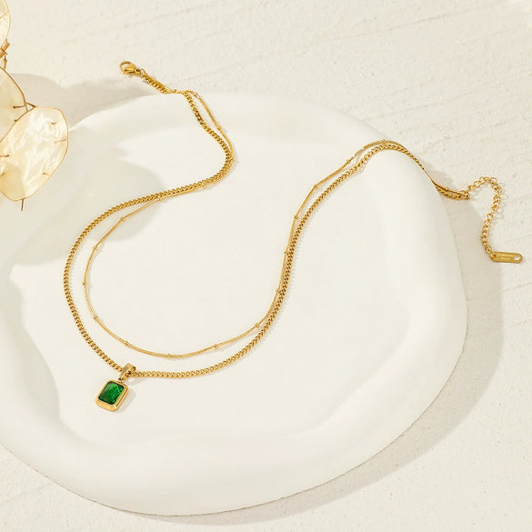 Wholesale Geometric Doublelayer Emerald Women's Stainless Steel And Titanium Steel Clavicle Necklace With Electroplating Design