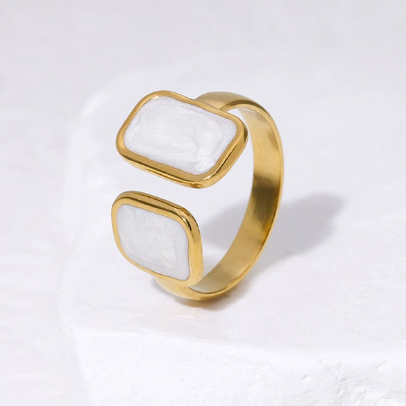 Wholesale Geometric Drop Oil Opening Women's Titanium Steel Ring With 18K Gold Plated Electroplating