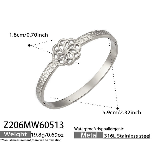 Wholesale Geometric Electroplated Stainless Steel Heart Star Flower Bracelet Jewelry Bangle