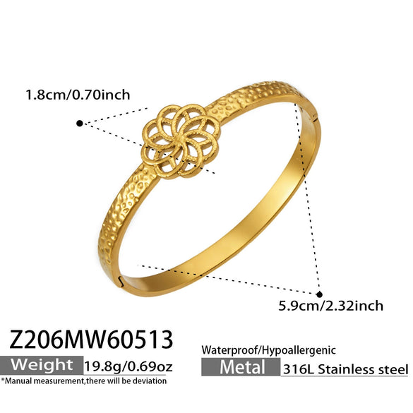 Wholesale Geometric Electroplated Stainless Steel Heart Star Flower Bracelet Jewelry Bangle