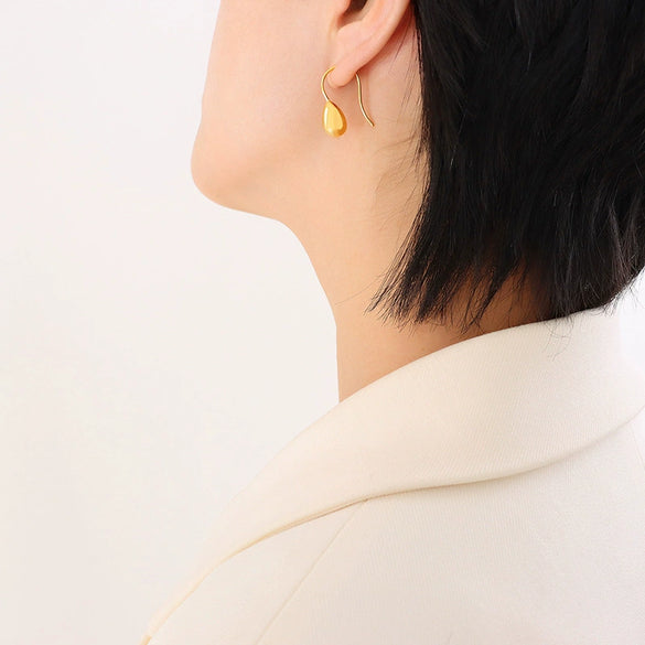 Wholesale Geometric Fashion Women's Gold Plated Titanium Steel Water Drop Earrings Ear Hook