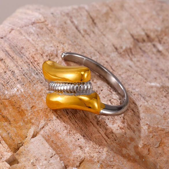 Wholesale Geometric Gold Ring Titanium Steel Electroplated Light Luxury Women's Fashionable Accessory