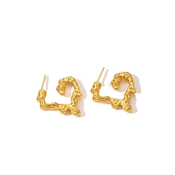 Wholesale Geometric Heart Shape Titanium Steel Electroplated Women's Earrings Highend Luxury Nonfading