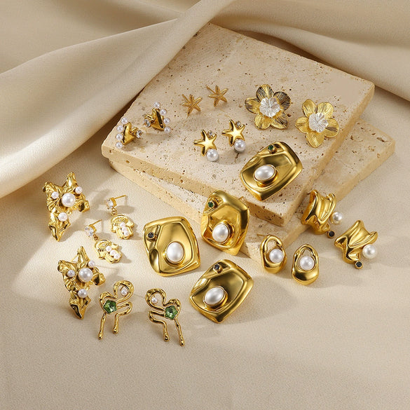 Wholesale Geometric Heartshaped Stainless Steel And Goldplated Earrings For Unisex