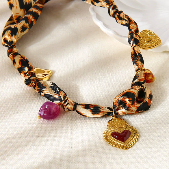 Wholesale Geometric Heartshaped Stainless Steel Leopard Print Pendant Necklace For Women With Electroplating