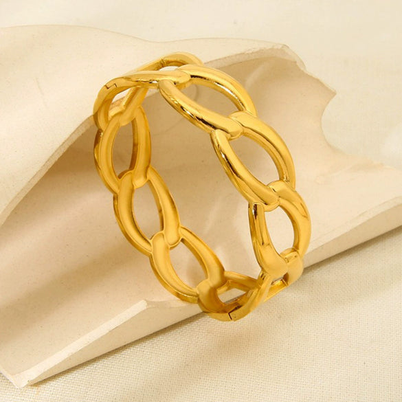 Wholesale Geometric Hollow Cross 18K Gold Plated Stainless Steel Bracelet For Women