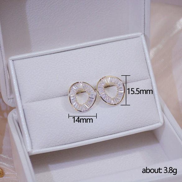 Wholesale Geometric Irregular Round Copper Zircon Earrings For Women Light Luxury Style