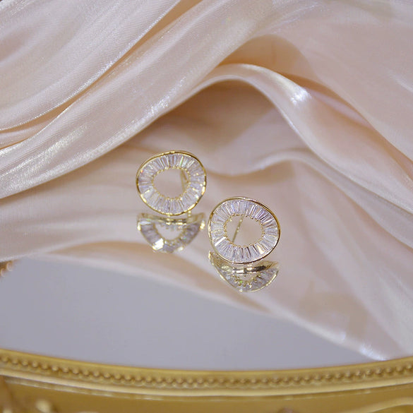 Wholesale Geometric Irregular Round Copper Zircon Earrings For Women Light Luxury Style