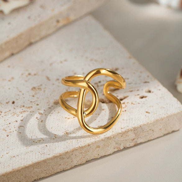 Wholesale Geometric Irregular Simple Titanium Steel Ring With Pvd Vacuum Real Gold Electroplating For Unisex