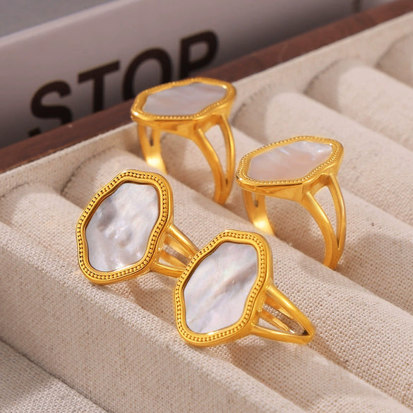 Wholesale Geometric Irregular White Seashells Ring Titanium Steel 18K Gold Plated Retro Creative Design For Women