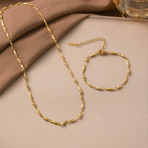 Wholesale Geometric 18K Gold Real Gold Plated In The Furnace Light Luxury Style Bracelet And Clavicle Necklace For Women