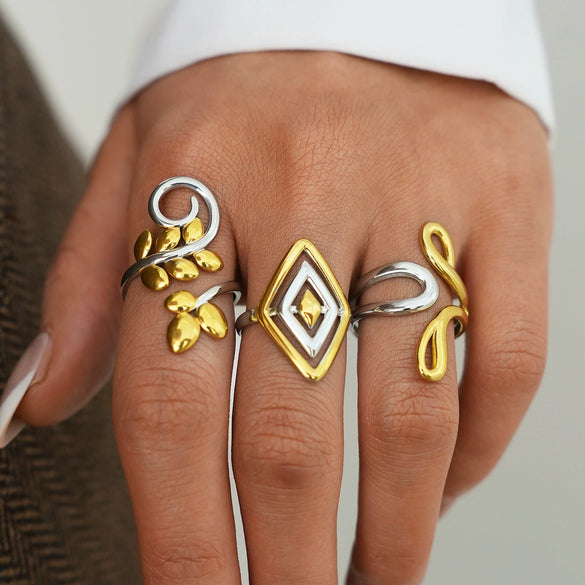 Wholesale Geometric Line Stainless Steel Open Ring With Vacuum Real Gold Plating In Pvd Furnace For Women And Unisex