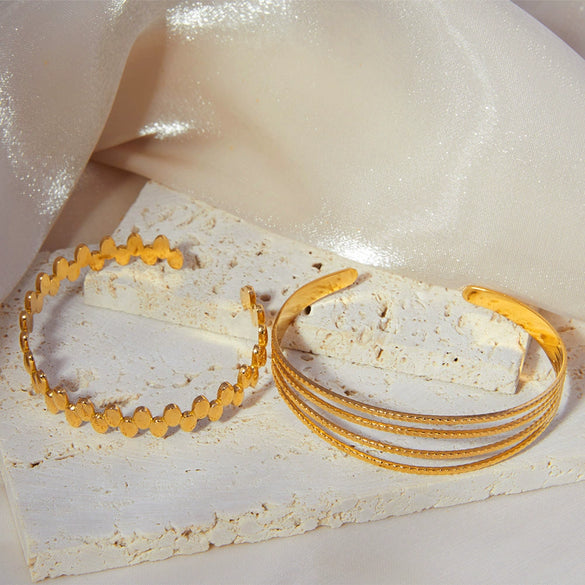 Wholesale Geometric Open Bracelet For Women 18K Gold Plated Titanium Steel Electroplated