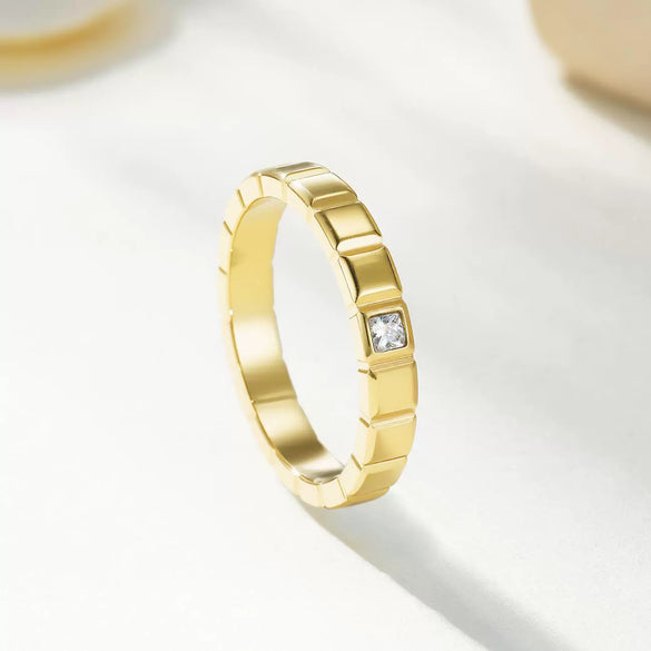 Wholesale Geometric Open Nailshaped Stainless Steel Ring Inlaid With Diamonds Electroplated Jewelry For Unisex