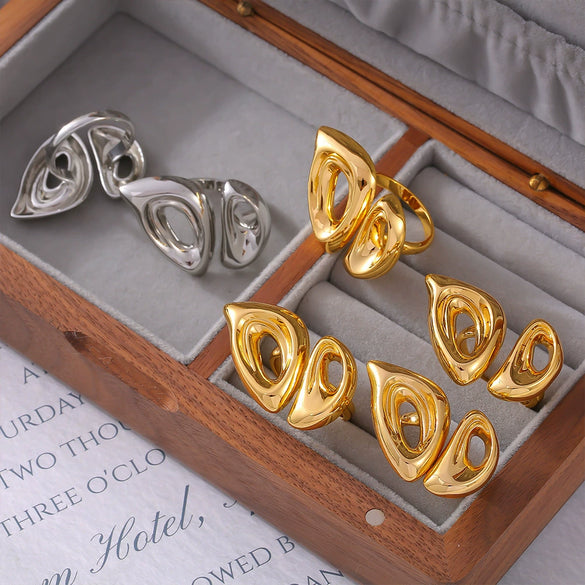 Wholesale Geometric Pig Nose Shaped Hollow Open Ring Copper 18K Gold Plated For Women