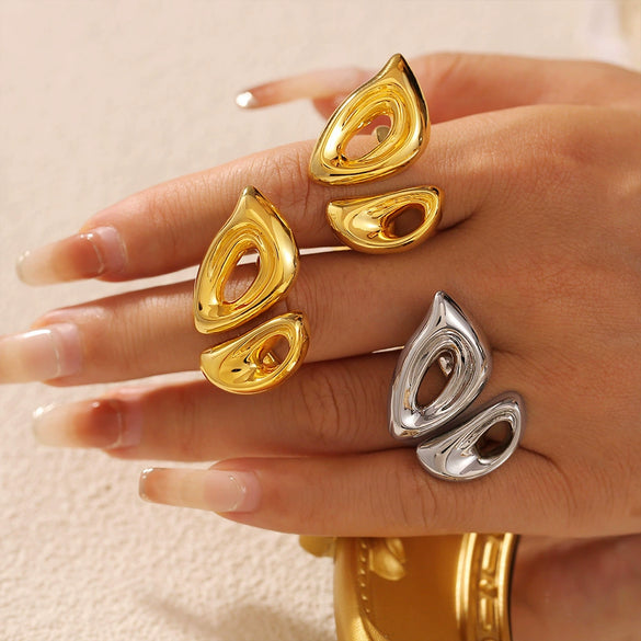 Wholesale Geometric Pig Nose Shaped Hollow Open Ring Copper 18K Gold Plated For Women
