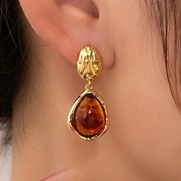 Wholesale Geometric Retro Brown Titanium Steel Electroplated Women's Earrings