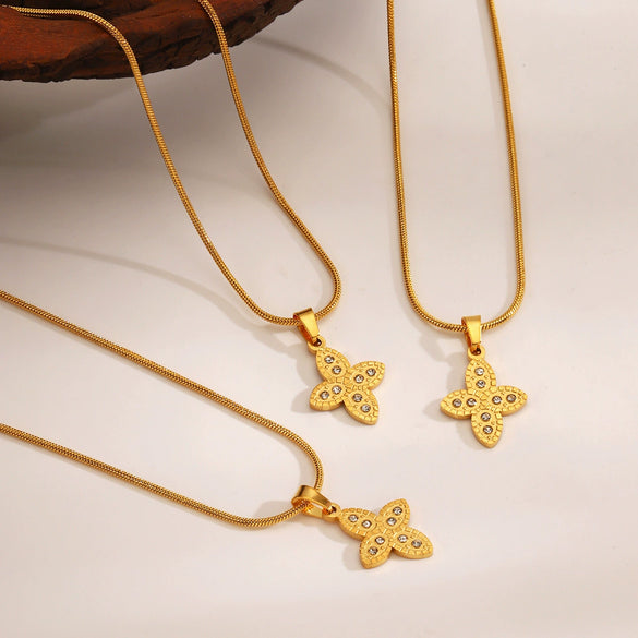 Wholesale Geometric Rhinestone Inlay Titanium Steel And Stainless Steel Women's Necklace With O Chain And Electroplating